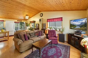 849 Ford Ln, Big Bear Lake, CA 92315 - Photo 2