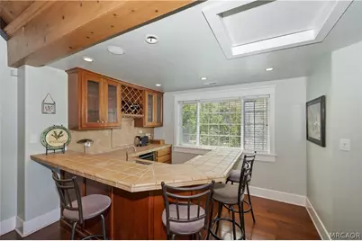 28714 Palisades Drive, Lake Arrowhead, CA 92352 - Photo 22