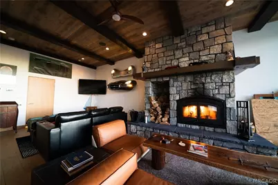380 Springhill Place, Big Bear Lake, CA 92315 - Photo 24