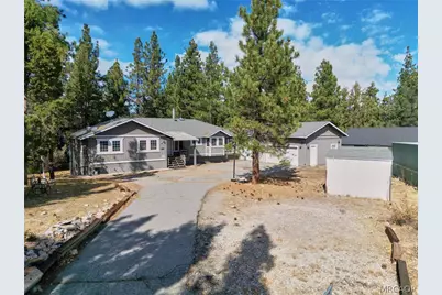 397 San Martin Court Circle, Big Bear City, CA 92314 - Photo 2