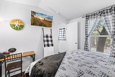 201 Maple Lane, Sugarloaf, CA 92386 - Photo 6