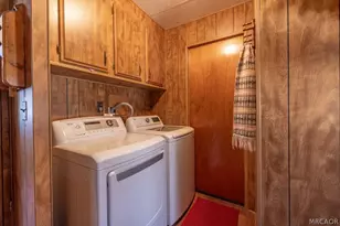 391 Montclair Dr, Big Bear City, CA 92314 - Photo 14