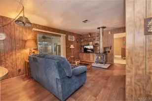 391 Montclair Dr, Big Bear City, CA 92314 - Photo 16