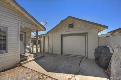 974 Edgar Avenue, Beaumont, CA 92223 - Photo 18