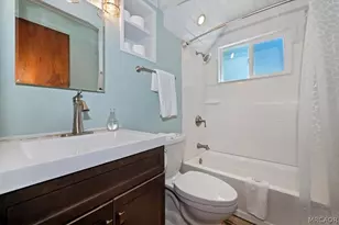 929 W Fairway Blvd, Big Bear City, CA 92314 - Photo 18