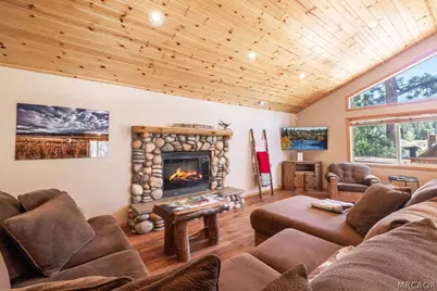 42741 Cougar Road, Big Bear Lake, CA 92315 - Photo 4