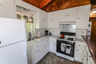 945 Greenway Dr, Big Bear City, CA 92314 - Photo 30
