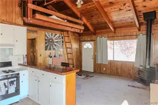 945 Greenway Dr, Big Bear City, CA 92314 - Photo 28