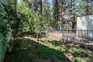 945 Greenway Dr, Big Bear City, CA 92314 - Photo 46