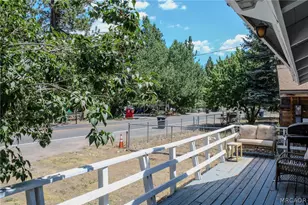 945 Greenway Dr, Big Bear City, CA 92314 - Photo 20