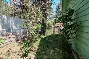 945 Greenway Dr, Big Bear City, CA 92314 - Photo 42