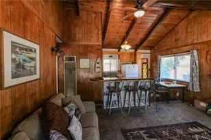 945 Greenway Dr, Big Bear City, CA 92314 - Photo 4