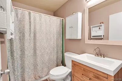 108 W Desert View Drive, Barstow, CA 92311 - Photo 16