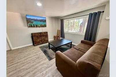 32075 Hilltop Drive, Running Springs, CA 92382 - Photo 14