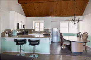 200 E Country Club Blvd, Big Bear City, CA 92314 - Photo 8