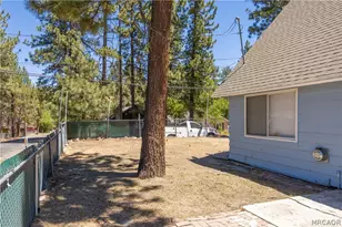200 E Country Club Blvd, Big Bear City, CA 92314 - Photo 44
