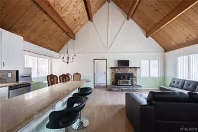 200 E Country Club Boulevard, Big Bear City, CA 92314 - Photo 12
