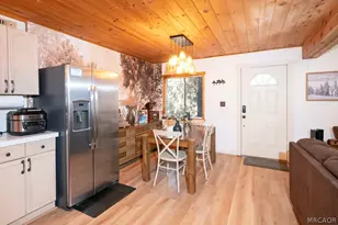 108 E Rainbow Blvd, Big Bear City, CA 92314 - Photo 12