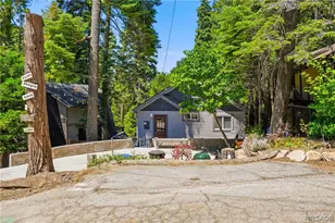721 Ivy Ln, Lake Arrowhead, CA 92352 - Photo 1