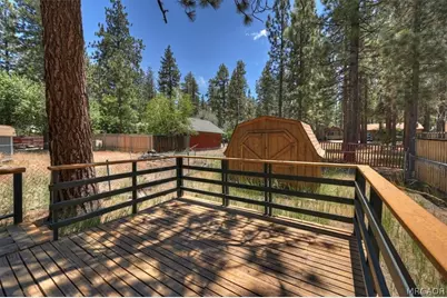 530 W Sherwood Boulevard, Big Bear City, CA 92314 - Photo 26