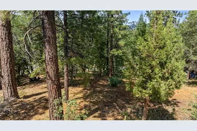 1375 La Crescenta Drive, Big Bear City, CA 92314 - Photo 12