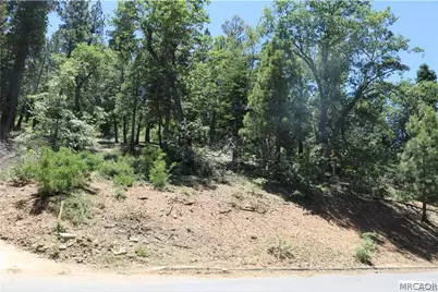 1375 La Crescenta Drive, Big Bear City, CA 92314 - Photo 2