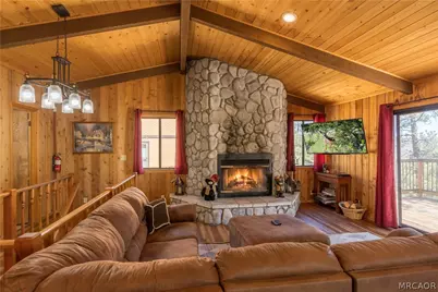 1414 Klamath Road, Big Bear City, CA 92314 - Photo 6
