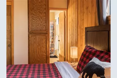 1414 Klamath Road, Big Bear City, CA 92314 - Photo 24
