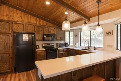 1414 Klamath Road, Big Bear City, CA 92314 - Photo 16