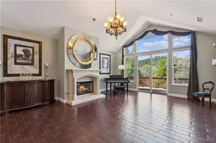 468 S Cumberland Dr, Lake Arrowhead, CA 92352 - Photo 2