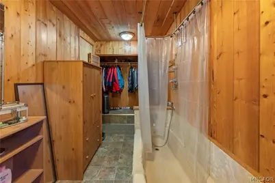 39625 Flicker Road, Fawnskin, CA 92333 - Photo 26