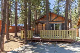 526 W Aeroplane Blvd, Big Bear City, CA 92314 - Photo 2