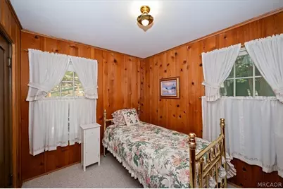 563 E Victoria Court, Lake Arrowhead, CA 92352 - Photo 30