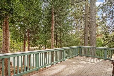 27516 W Shore Road, Lake Arrowhead, CA 92352 - Photo 4