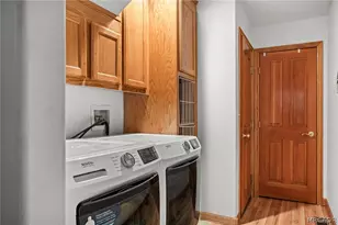 27516 W Shore Rd, Lake Arrowhead, CA 92352 - Photo 22