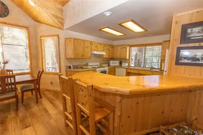 617 Villa Grove Avenue, Big Bear City, CA 92314 - Photo 4