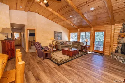 617 Villa Grove Avenue, Big Bear City, CA 92314 - Photo 6