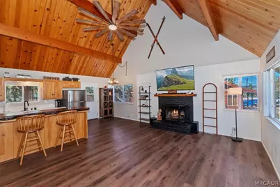 642 Villa Grove Avenue, Big Bear City, CA 92314 - Photo 2