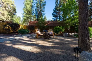 436 E Fairway Blvd, Big Bear City, CA 92314 - Photo 12