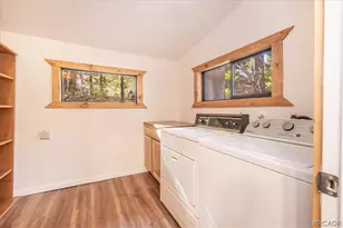 380 Dolly Varden Dr, Lake Arrowhead, CA 92352 - Photo 32