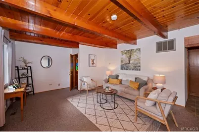 710 W Fairway Boulevard, Big Bear City, CA 92314 - Photo 6