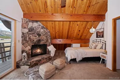 710 W Fairway Boulevard, Big Bear City, CA 92314 - Photo 22