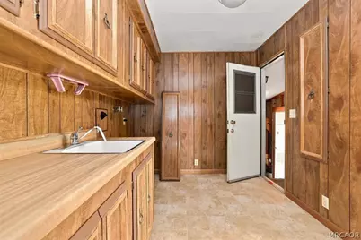 391 Montclair Drive #230, Big Bear City, CA 92314 - Photo 30