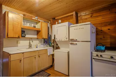 506 Elysian Boulevard, Big Bear City, CA 92314 - Photo 8