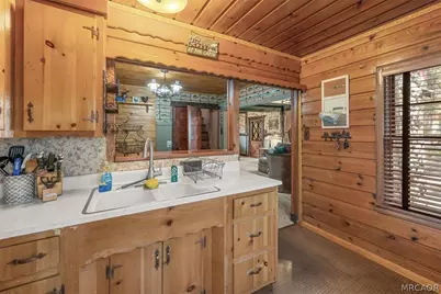 39253 Mohawk Drive, Fawnskin, CA 92333 - Photo 14