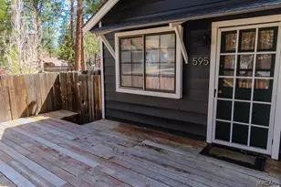595 Vista Ave, Sugarloaf, CA 92386 - Photo 2
