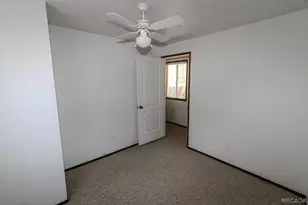 595 Vista Ave, Sugarloaf, CA 92386 - Photo 16