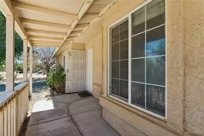19065 Sheffield Street, Lake Arrowhead, CA 92345 - Photo 2