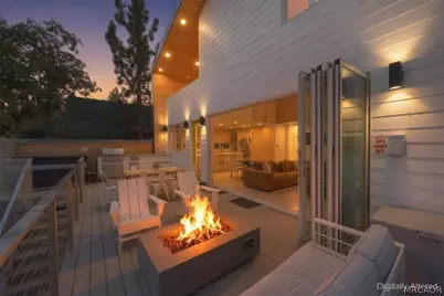 693 Villa Grove Avenue, Big Bear City, CA 92314 - Photo 2