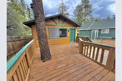 551 Highland Lane, Sugarloaf, CA 92386 - Photo 2